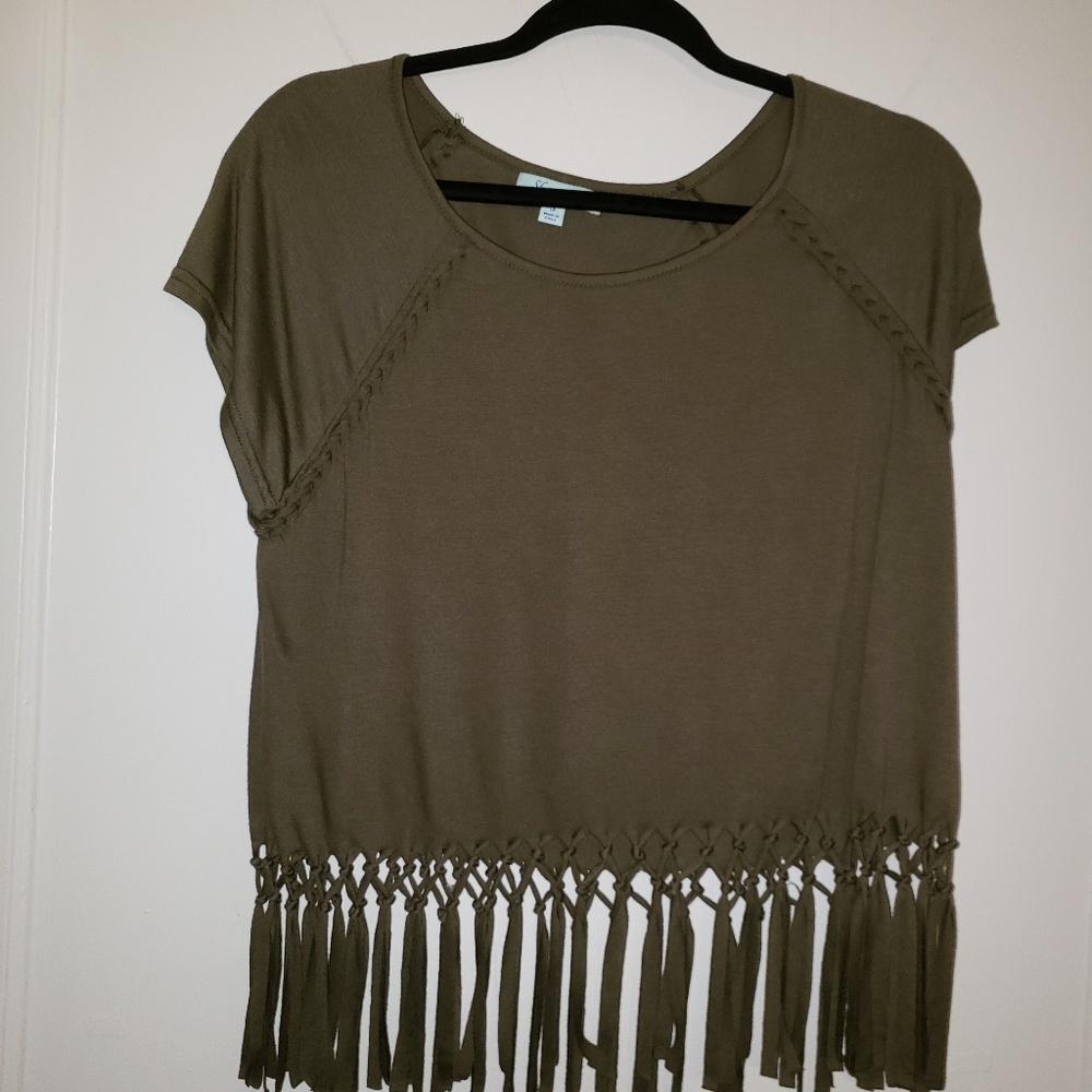 Short sleeve shirt